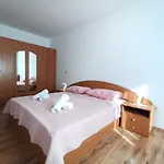 Jelovac Appartamento Porec